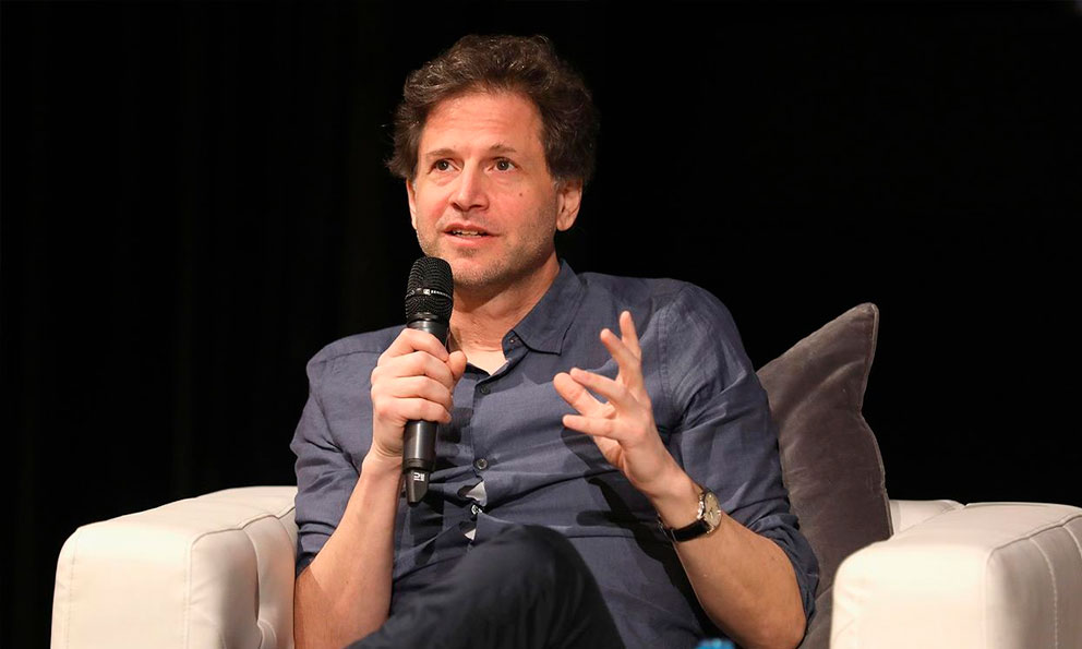 Cineasta alerta sobre el uso de la inteligencia artificial