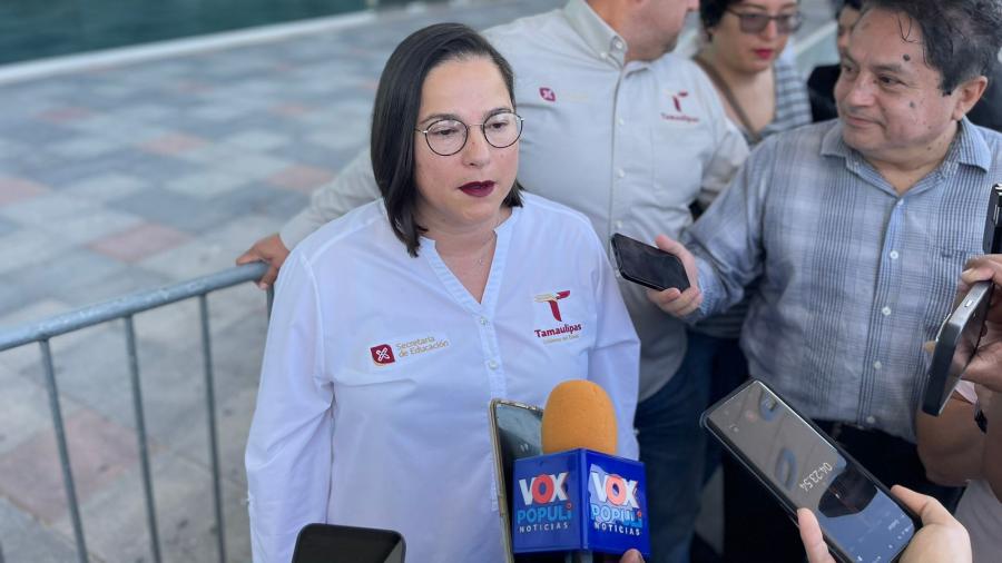 SET respeta decisión de padres de manifestarse contra nuevos libros de texto