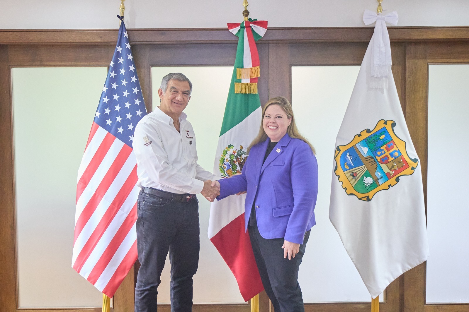 Presenta Américo a la cónsul de Estados Unidos en Matamoros grandes proyectos en marcha