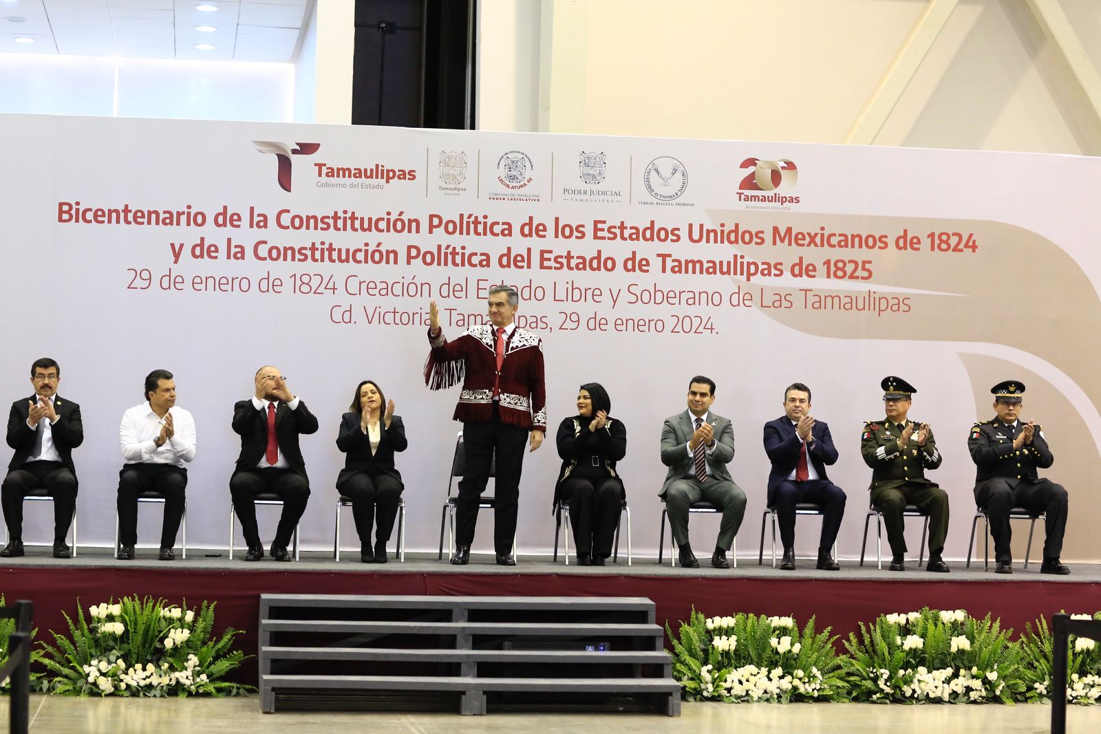Encabeza Américo conmemoración del Bicentenario de Tamaulipas