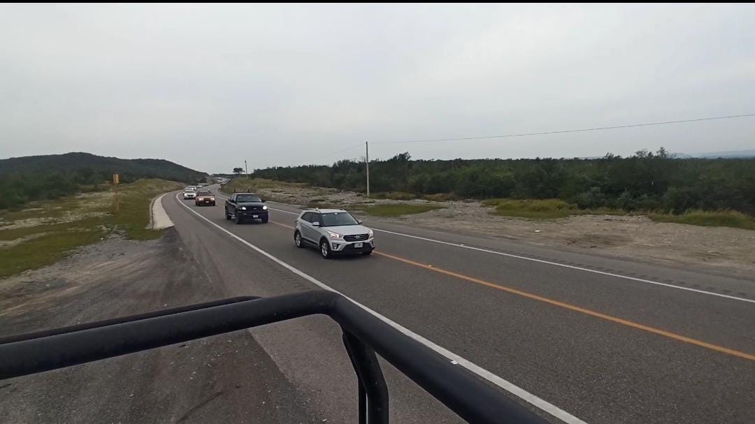 Guardia Estatal brinda seguridad a caravana de paisanos