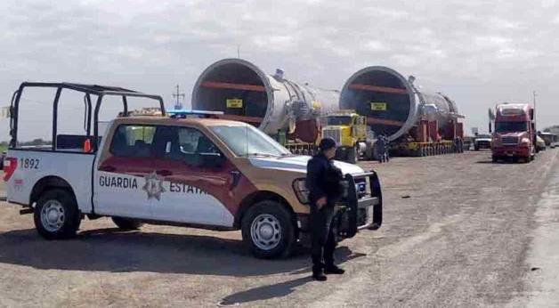 Desvían circulación por movimiento de calderas en Carretera Tampico-Mante
