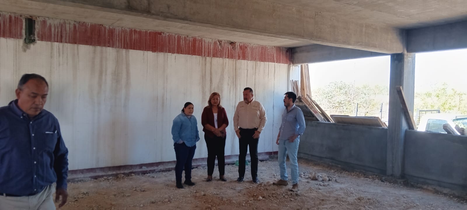 Supervisan obras de infraestructura educativa en Victoria