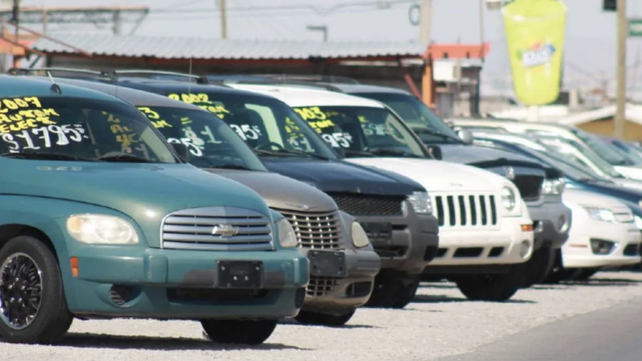 AMLO alarga regularización de autos ‘chocolate’ hasta último día del sexenio