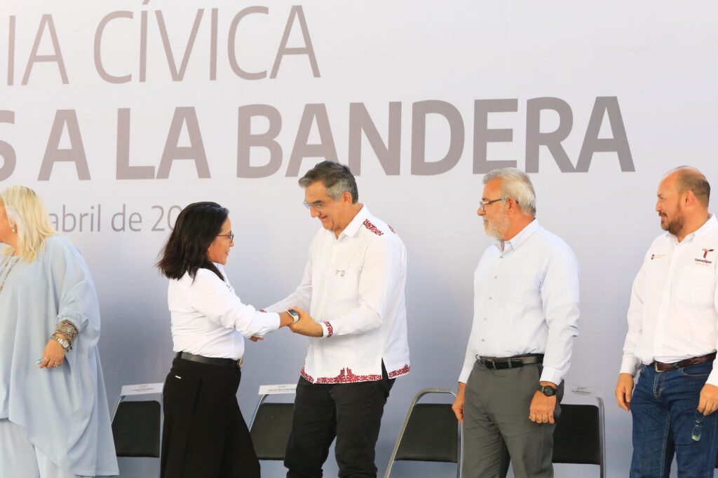 Llama Américo Villarreal A Estudiantes A Aprovechar El Potencial De Tamaulipas