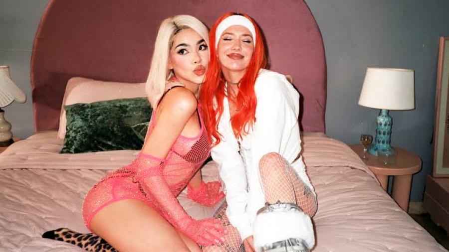 En redes acusan a Kenia Os de «sexualizar» a Hello Kitty