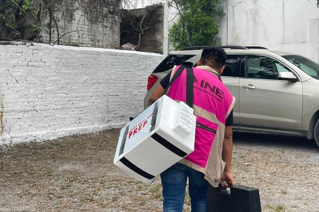 Arranca entrega de paquetes electorales