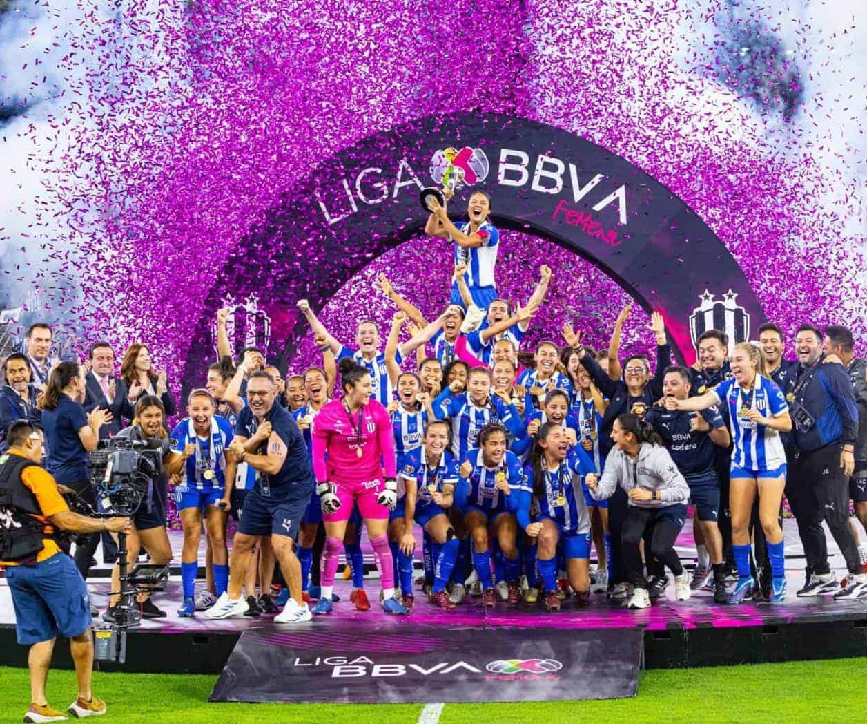 ¡Y llegó la tercera estrella!