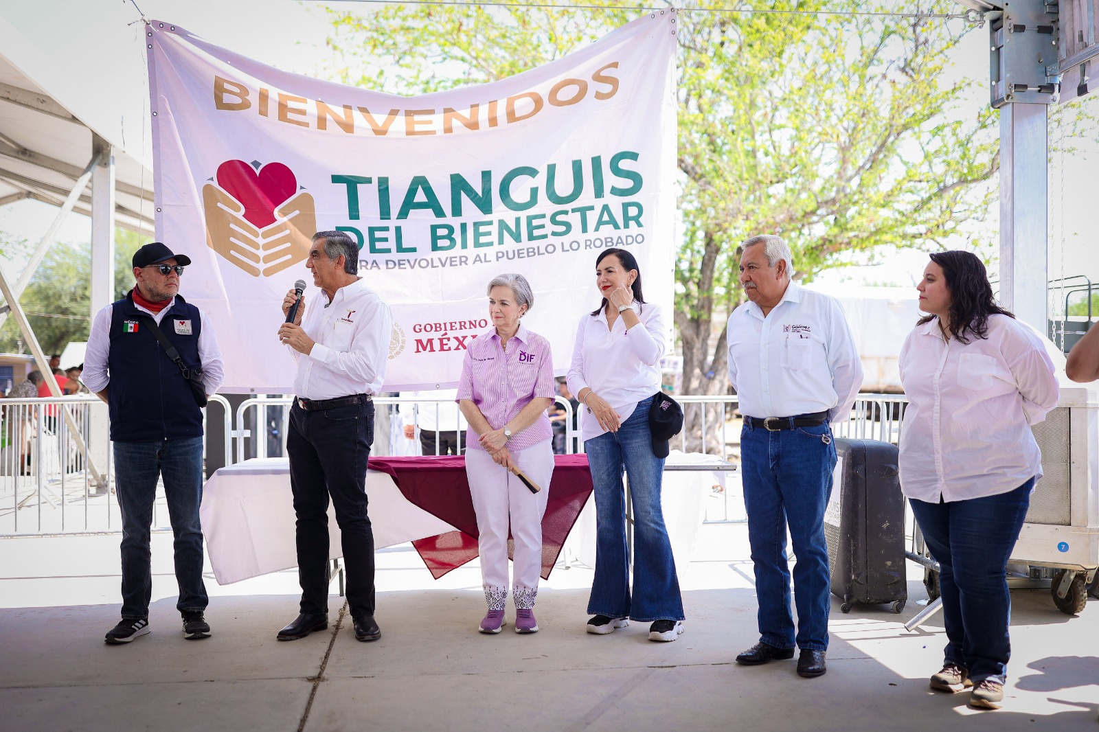 Beneficia el Tianguis del Bienestar a casi 4 mil familias con más de 30 mil bienes en Güémez