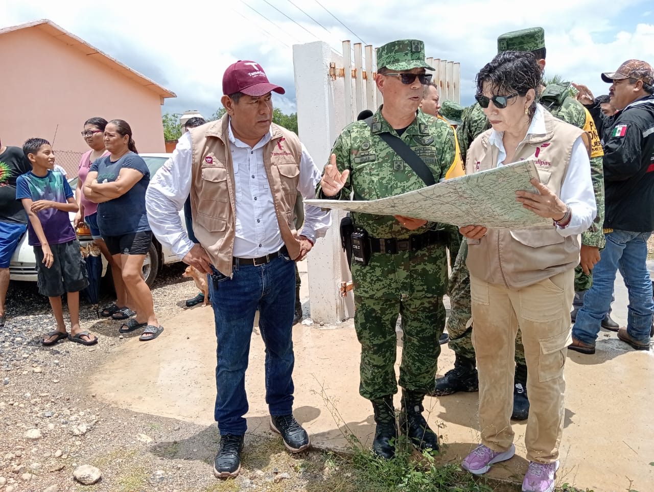 Lleva SEBIEN cobijo a poblados de Güémez