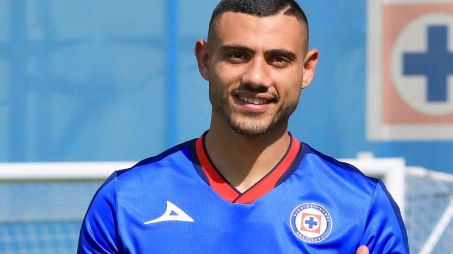 Cruz Azul oficializa fichaje del griego Giorgos Giakoumakis