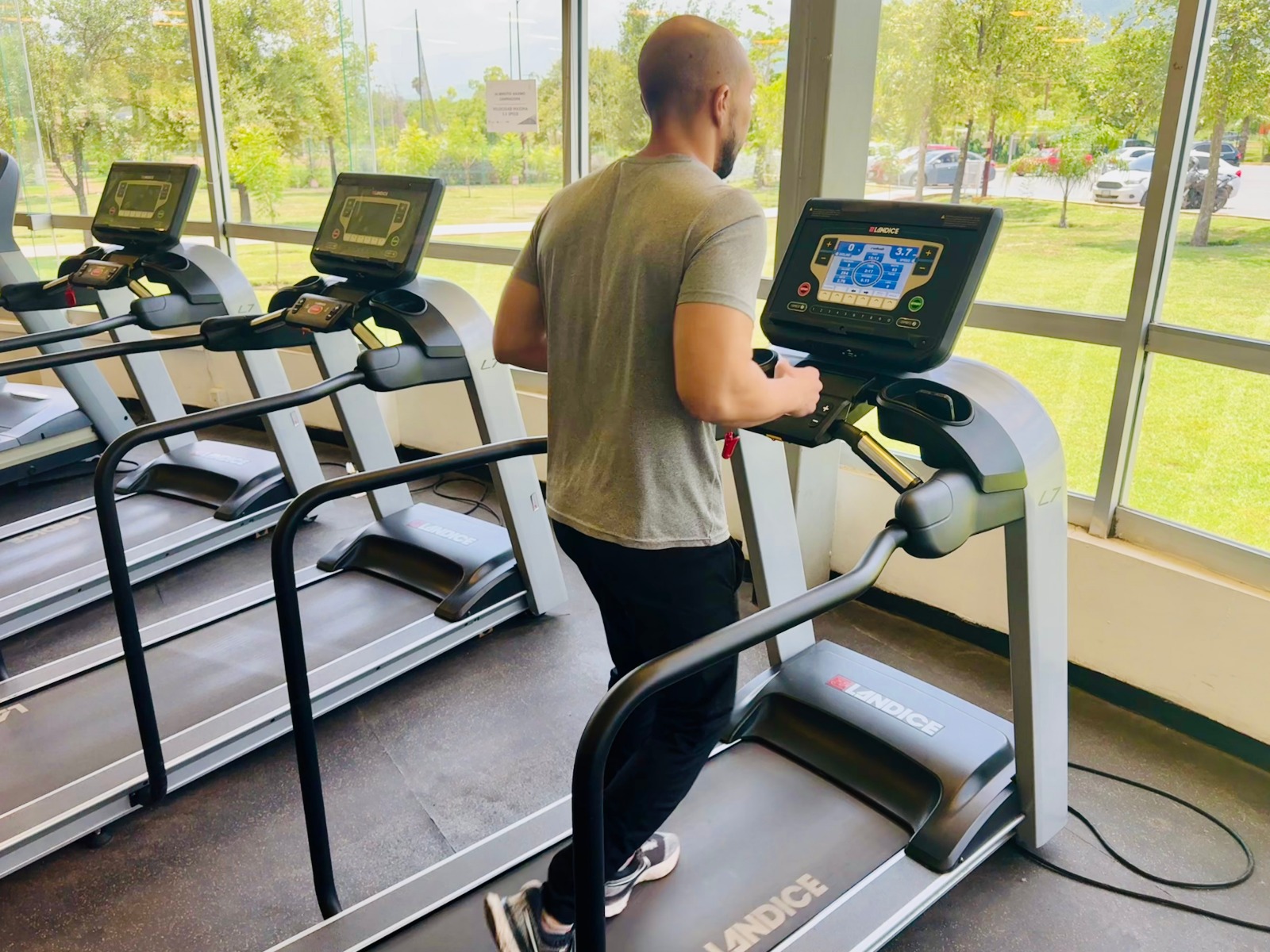 Renuevan el equipamiento para el gimnasio del IPSSET