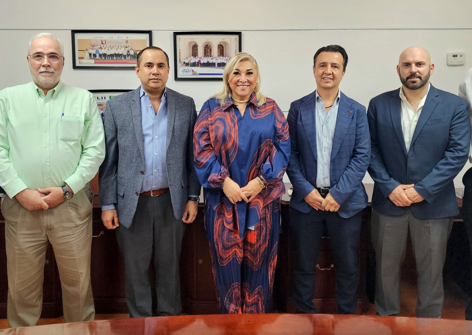 Secretaría de Finanzas Continúa con reestructuración positiva de créditos: Adriana Lozano