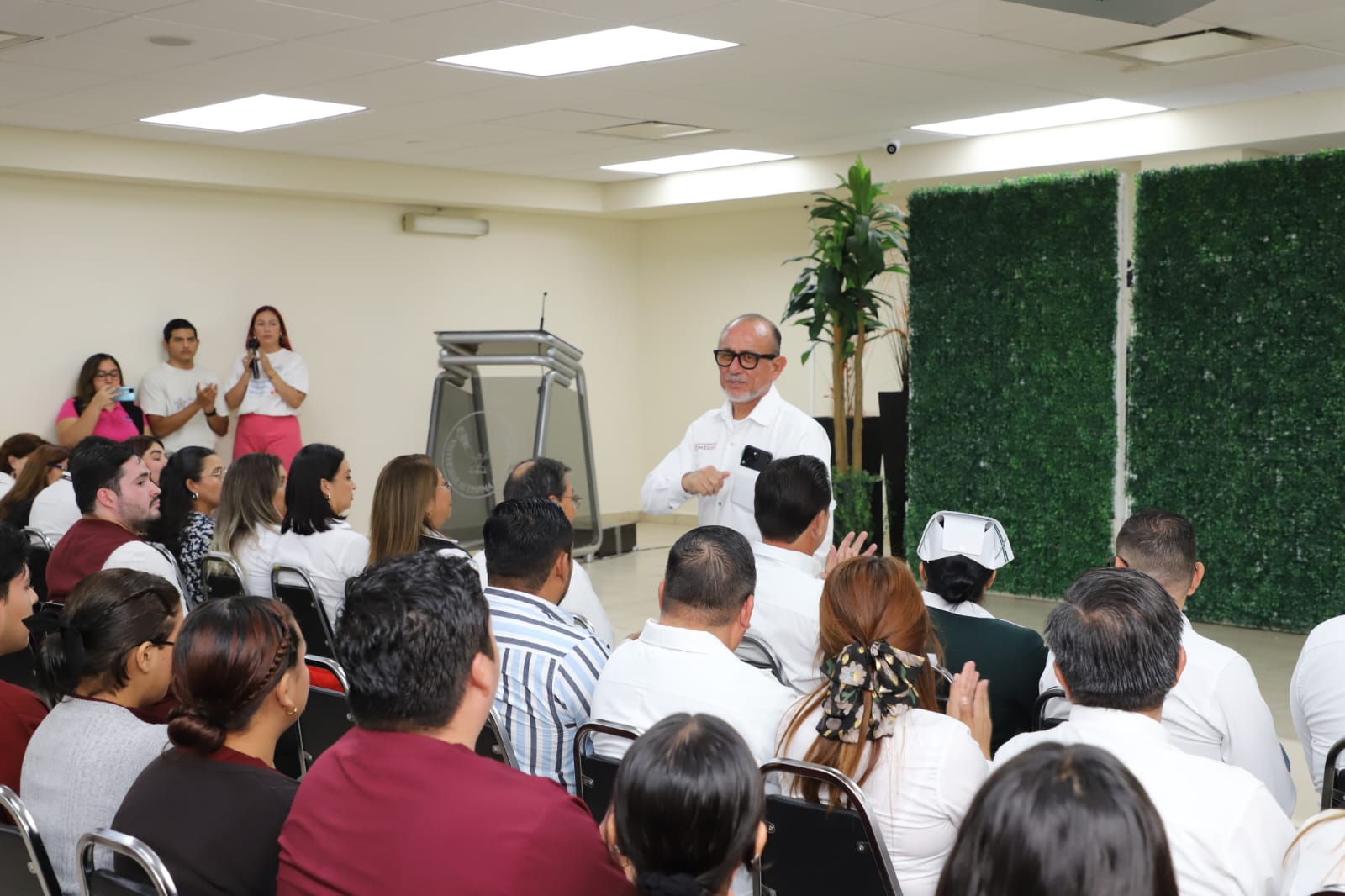 SST Conmemora, el día de las personas adultas mayores con plática Alzheimer y otras demencias