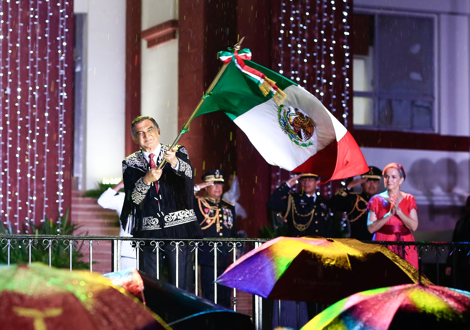 Grito de Independencia por el Gobernador Américo Villarreal Anaya, Vivan las mujeres y los hombres de la transformación