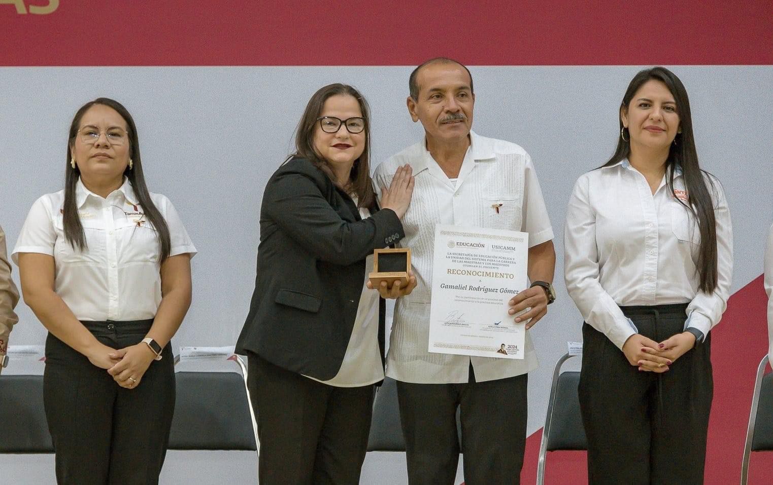Tamaulipas reconoce y revaloriza el impacto de las y los docentes en la educación