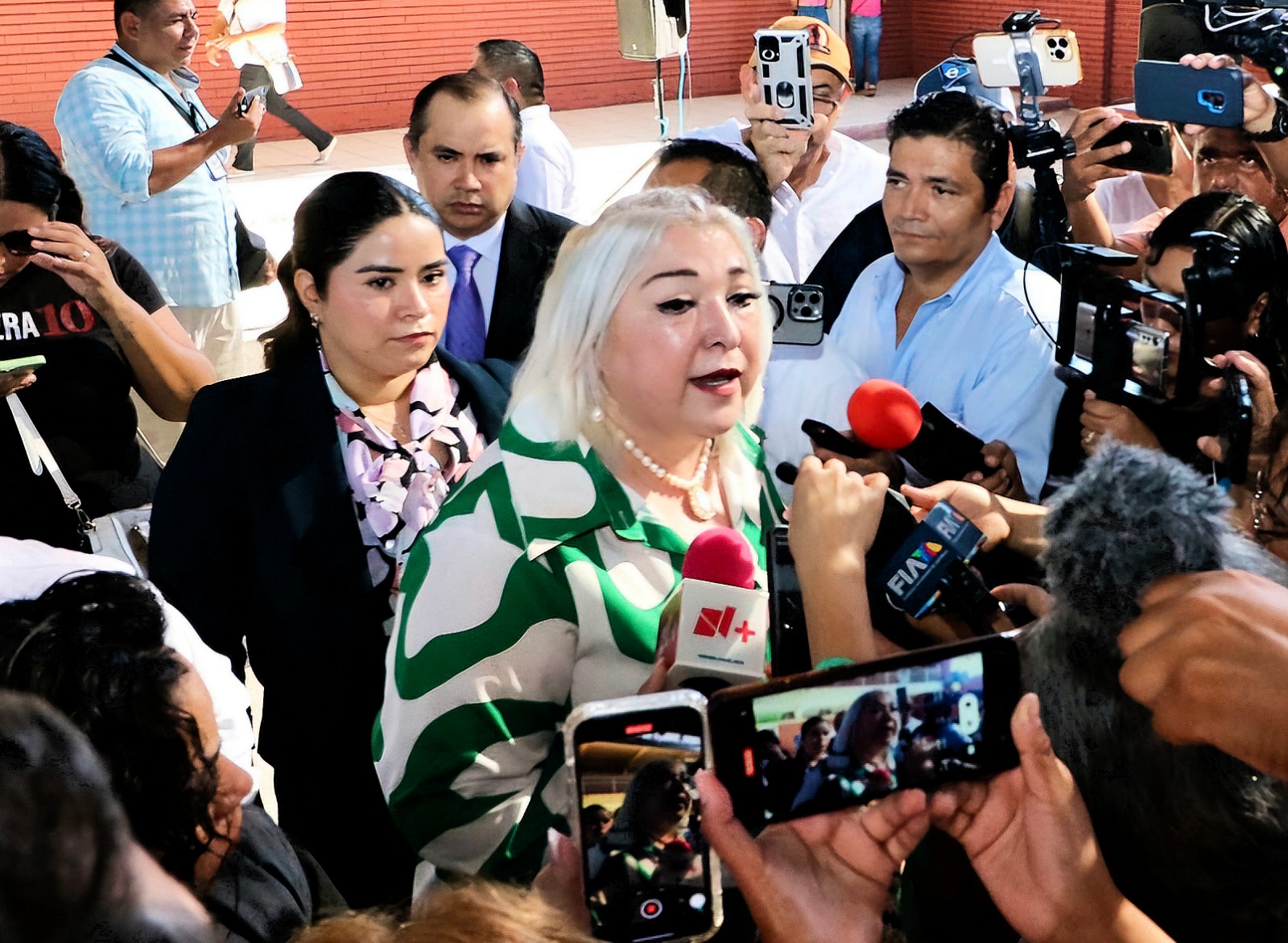 Secretaría de Finanzas Gestionará extensión del Programa de Regularización de Autos: Adriana Lozano