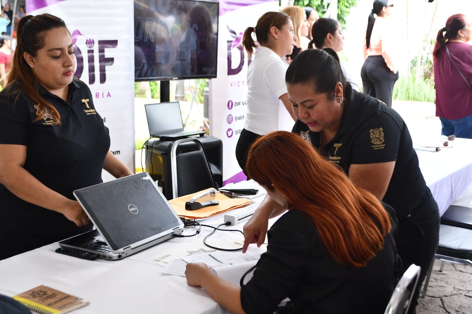 Mujeres muestran interés en vacantes operativas de la SSPT