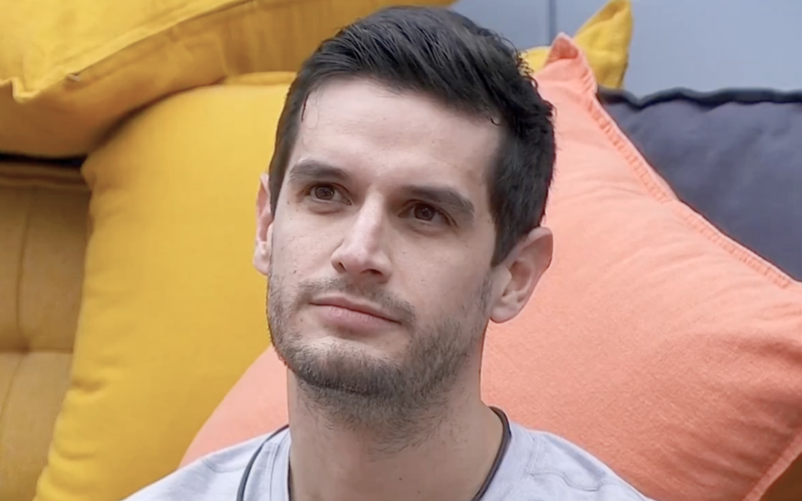 Adrián Marcelo abandonó La Casa de los Famosos 2