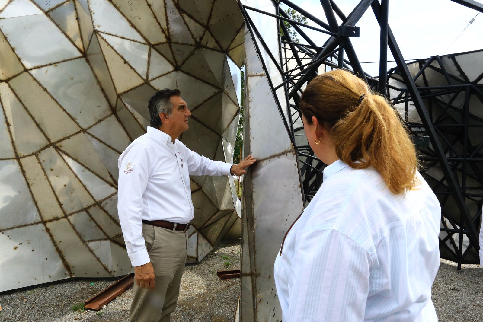 El gobernador Américo Villarreal anunció con la finalidad de impulsar el turismo se colocará una estructura monumental de la virgen de El Chorrito en el municipio de Hidalgo