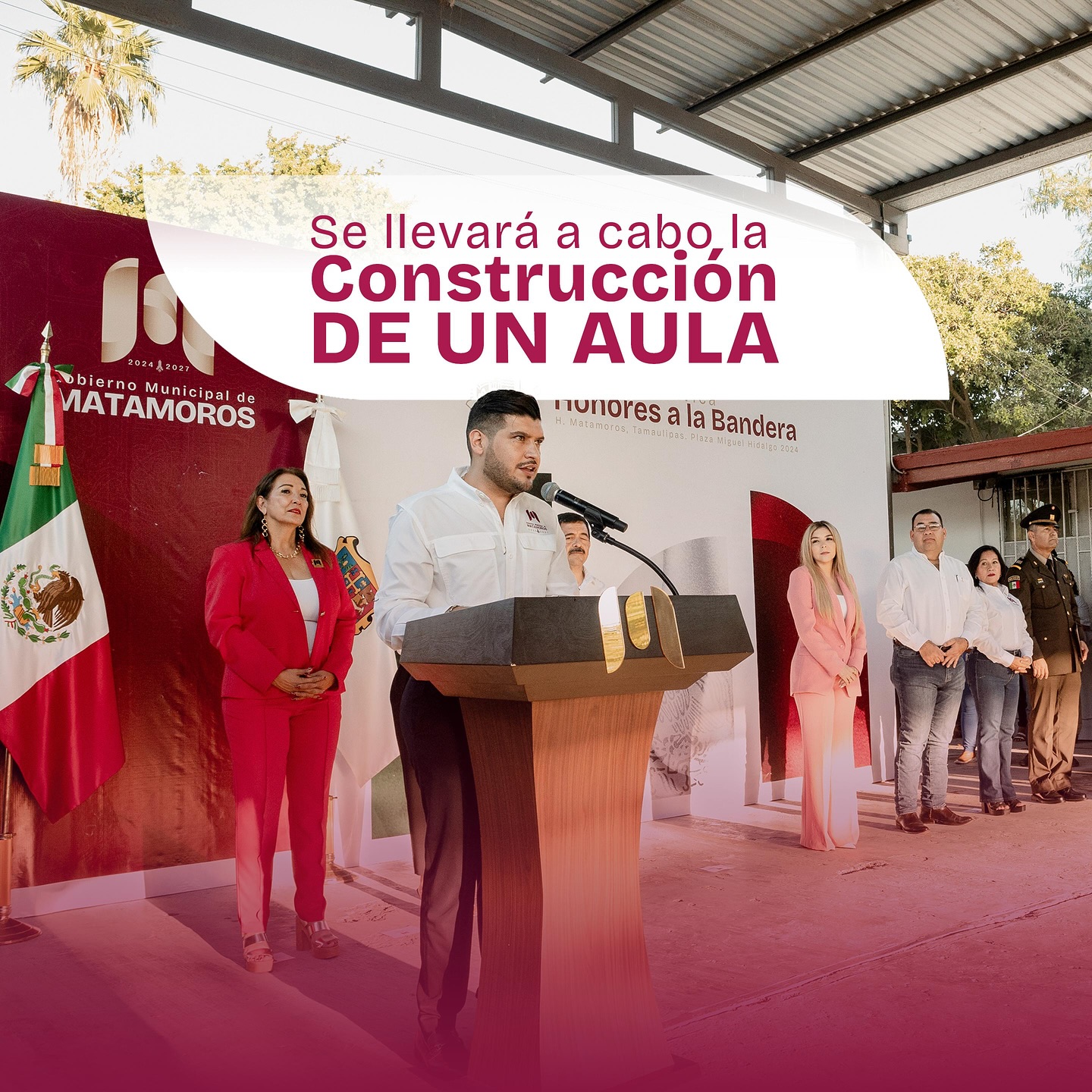 El alcalde Beto Granados anunció beneficios para las escuelas; encabeza honores a la bandera