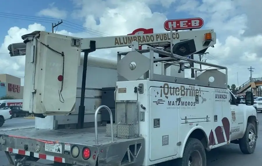 Alberto Granados da prioridad al alumbrado público rehabilitando 300 luminarias