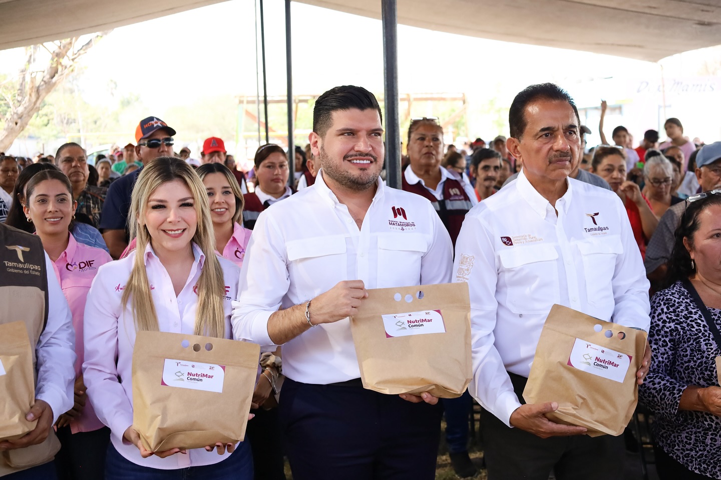 Alcalde Beto Granados encabeza evento para entregar proteína de pescado en Matamoros para fortalecer la alimentación de familias vulnerables