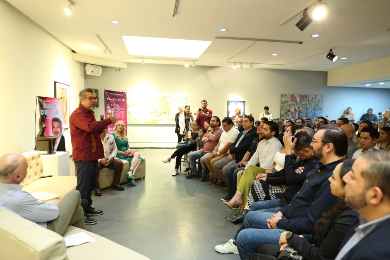 Presentan obra literaria sobre tamaulipecos destacados en el marco del Festival de la Costa del Seno Mexicano