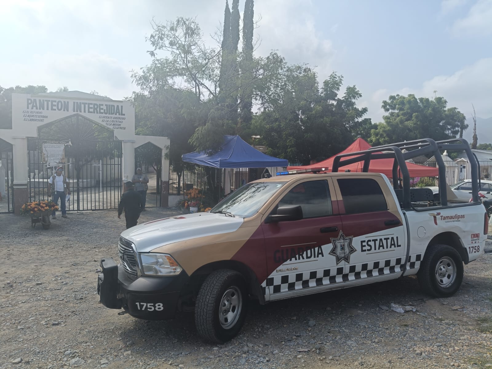 Refuerzan seguridad en panteones con operativo de la Guardia Estatal