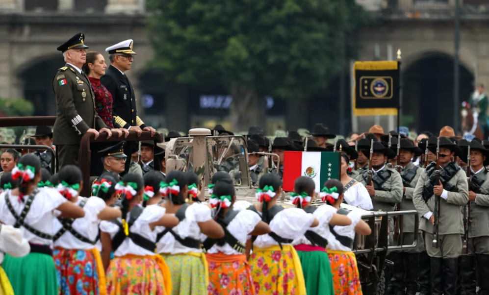 La presidenta Claudia Sheinbaum presidió su primer desfile cívico militar del 114 aniversario de la Revolución Mexicana