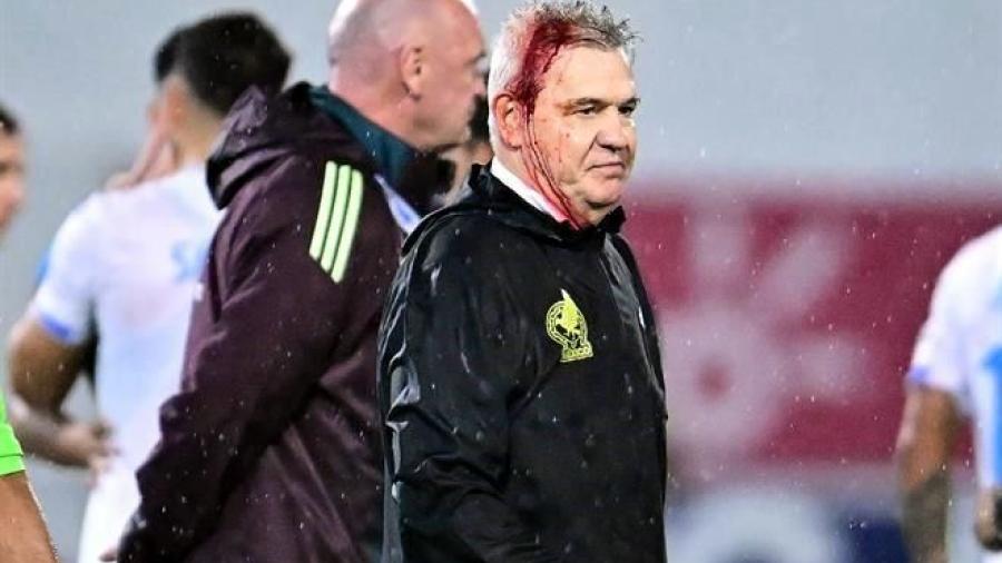 Concacaf analiza sanciones a Honduras por agresión a Javier Aguirre