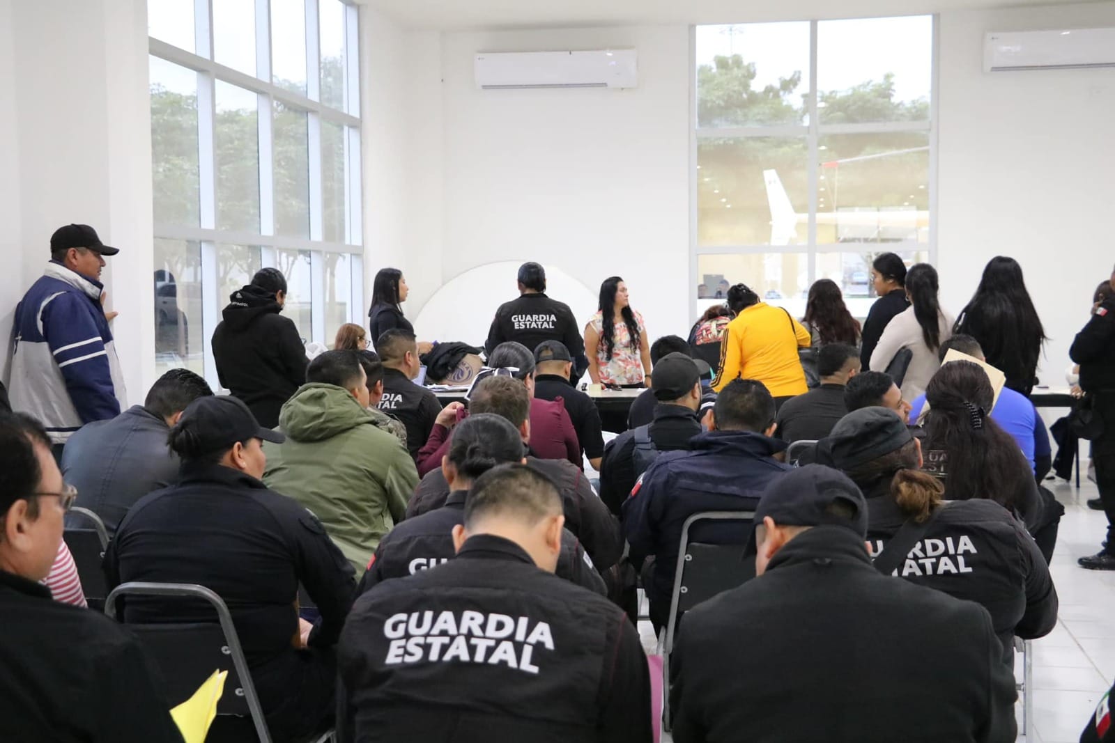 Inicia entrega de Becas a personal de la SSPT y sus hijos, fortaleciendo el apoyo educativo