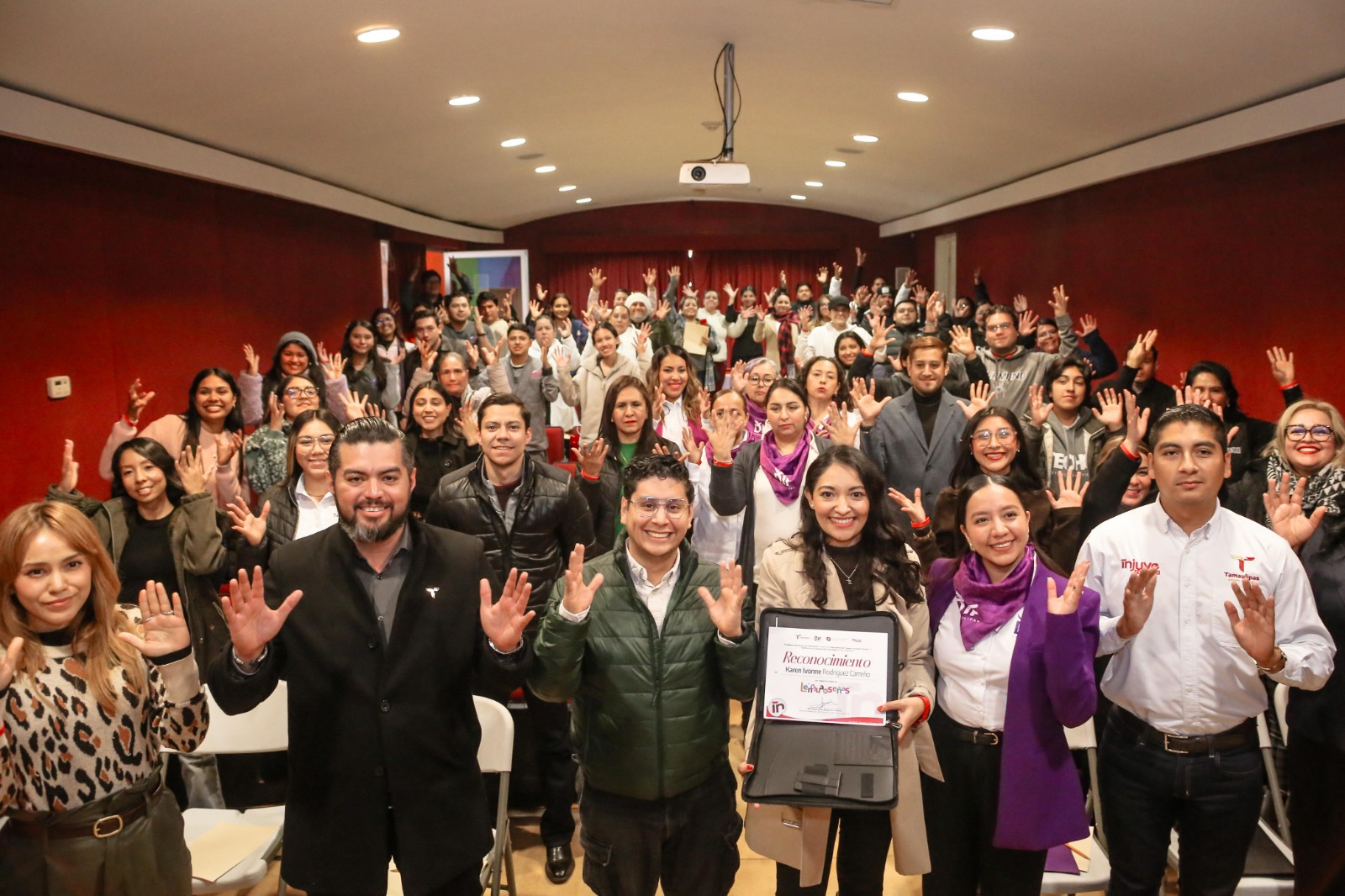 Fomento a la inclusión: Injuve Tamaulipas ofrece Taller de Lengua de Señas en Ciudad Victoria