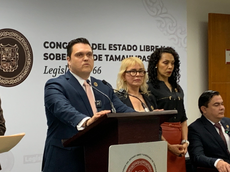 El Congreso tomará medidas ante controversia por cobros a ambulantes de “Makito”