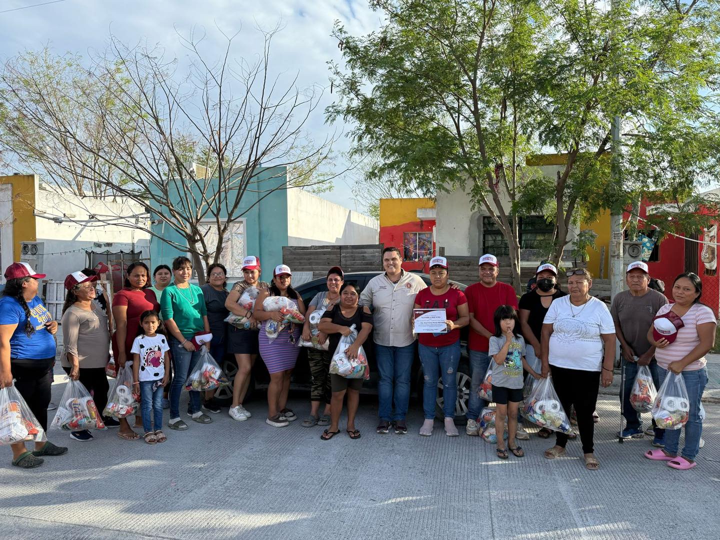 Cercanía y apoyo: El diputado Humberto Prieto sigue presente con las familias de Reynosa