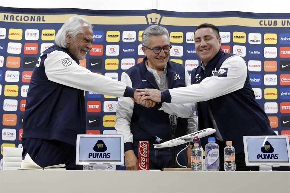 Hecho en CU: Efraín Juárez es presentado como DT de Pumas
