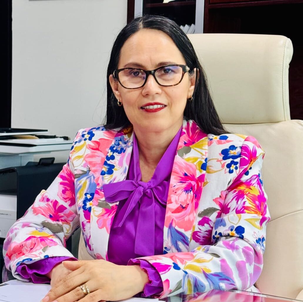 La Contraloría Gubernamental exhorta a erradicar estigmas de violencia contra la mujer