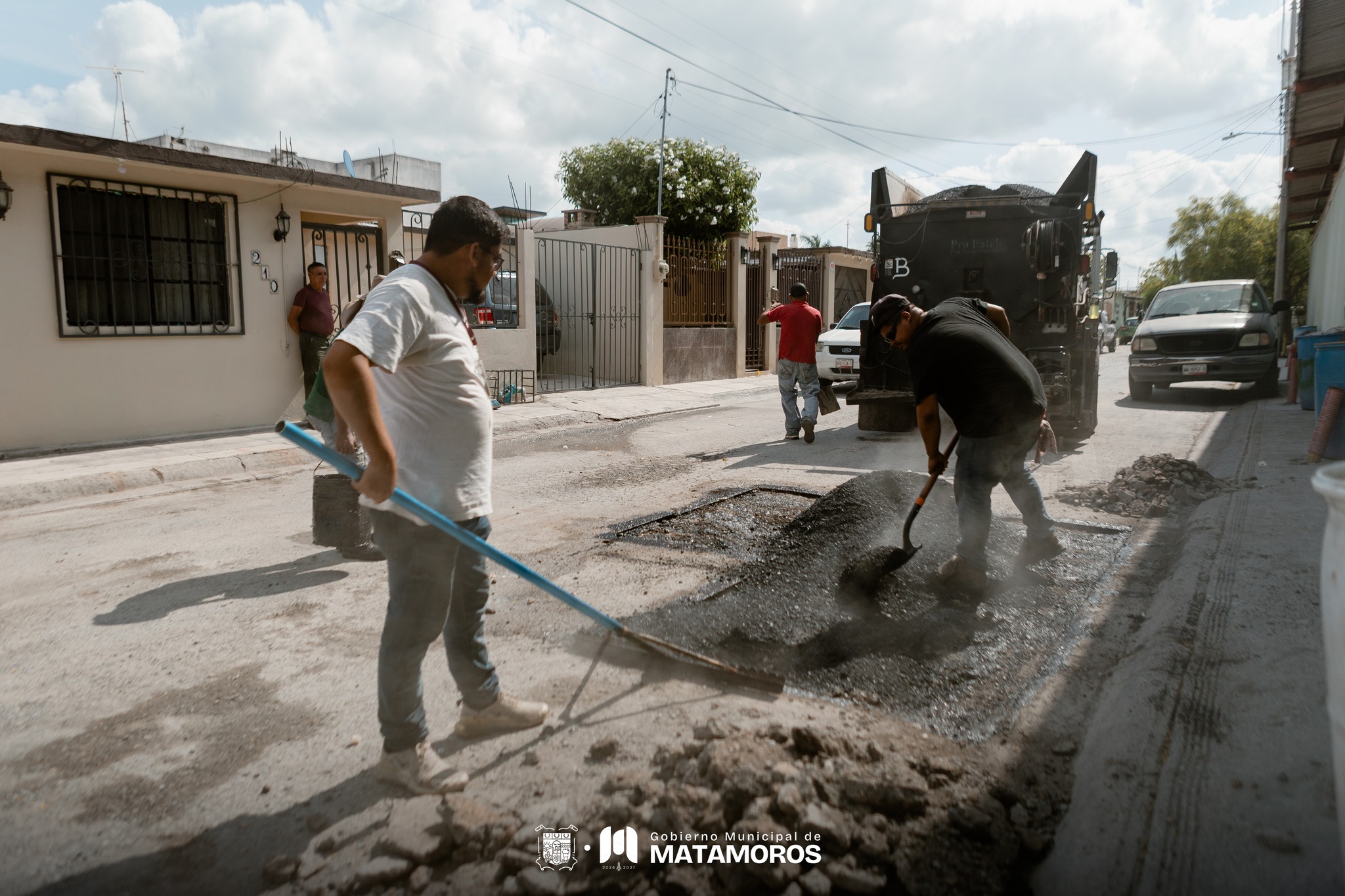 El trabajo continúa firme con «Calle a Calle»; no bajamos el ritmo: Alcalde Beto Granados
