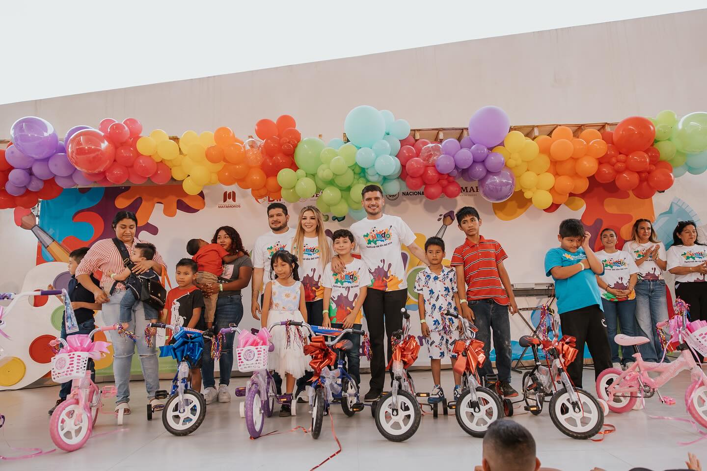 El alcalde Beto Granados celebra el Festival del Día del Niño junto al Sistema DIF Matamoros