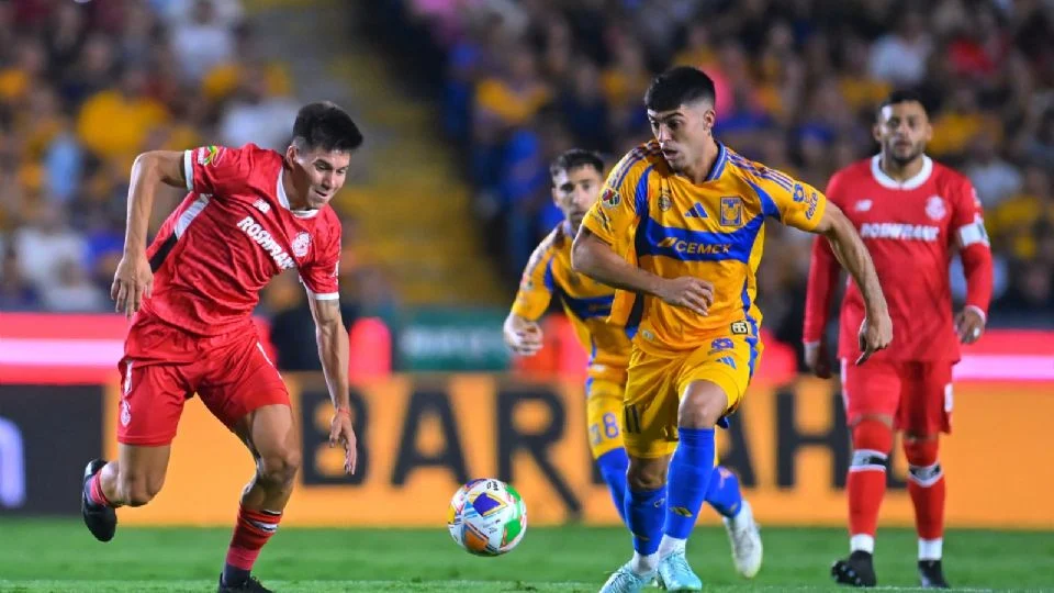 Tigres empata con Toluca en la ida de semifinales del Clausura 2025