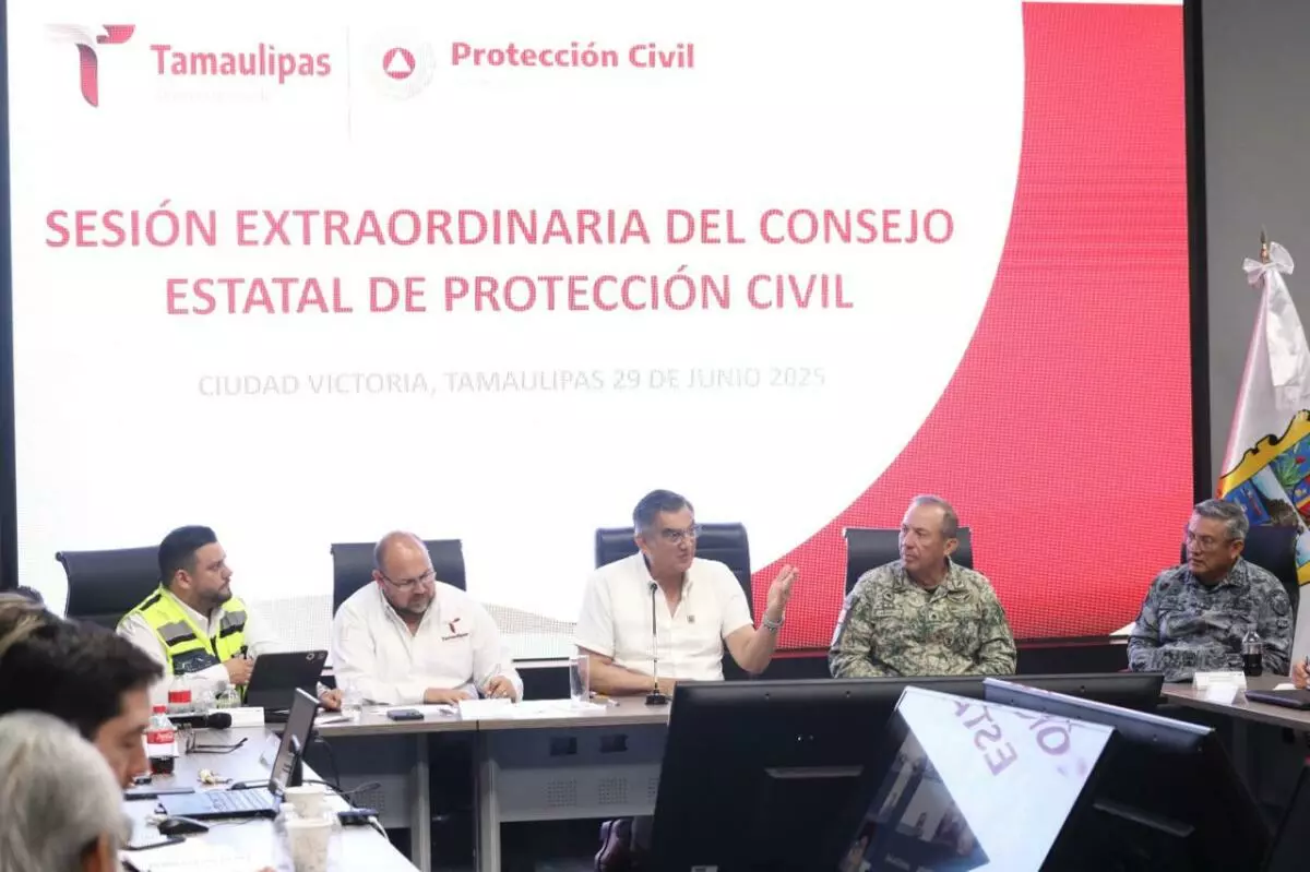 El gobernador Américo Villarreal refuerza estrategia preventiva ante amenaza de la tormenta Barry