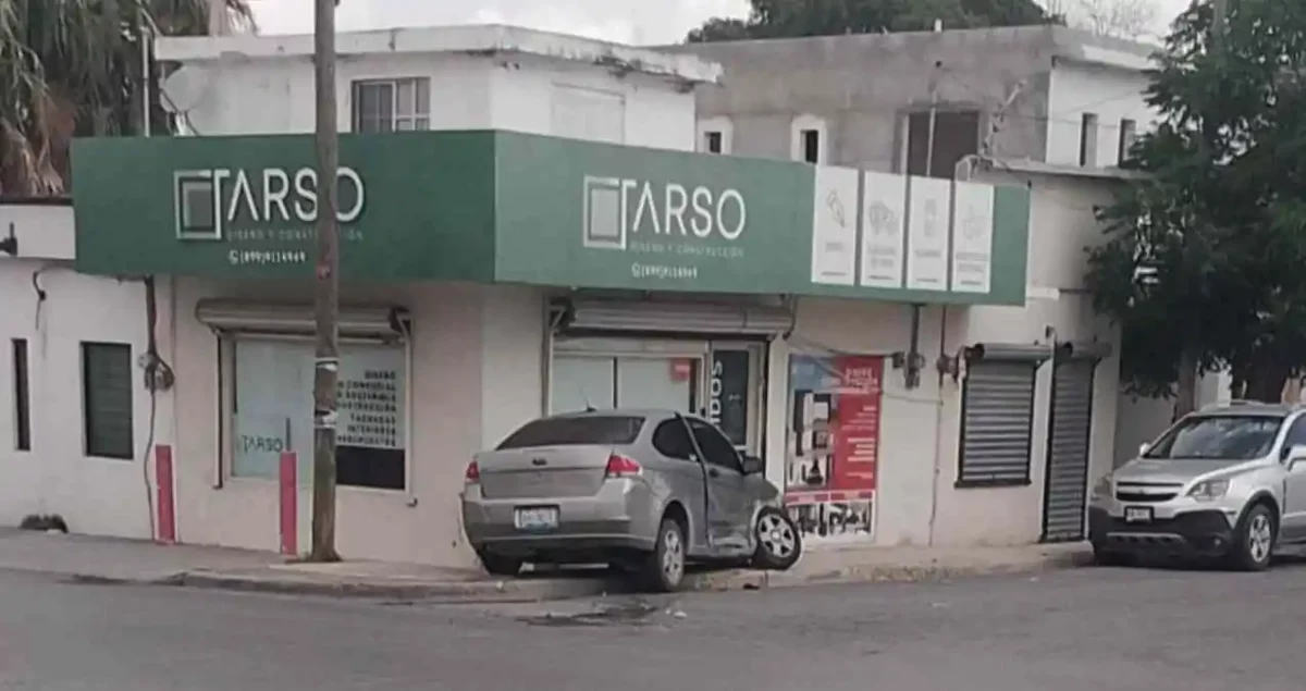 Conductor provoca choque múltiple en Reynosa, Tamaulipas y se da a la fuga