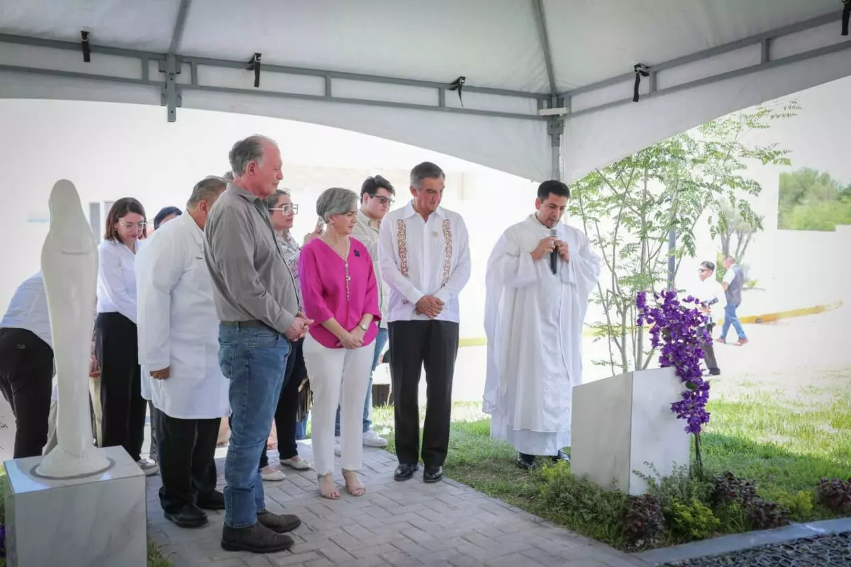 El gobernador Américo y María de Villarreal entregan segunda etapa de remodelación en Casa San Antonio