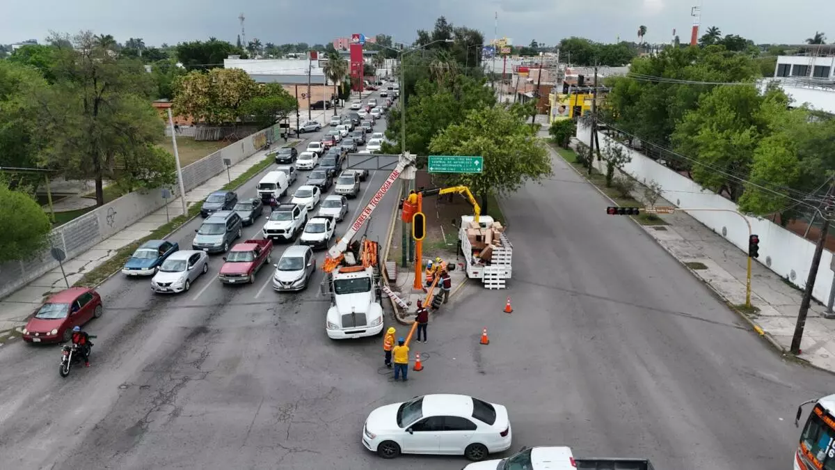 El Gobierno de Tamaulipas moderniza red semafórica y registra un avance del 50 %