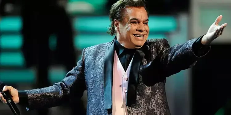 A nueve años de su muerte, recuerdan el concierto de Juan Gabriel en Bellas Artes