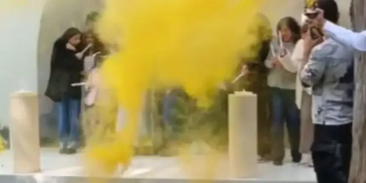 Explosión en presentación de telenovela deja lesionada a actriz