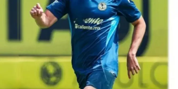 Afición del América ya no aguanta y pide retiro de Henry Martín