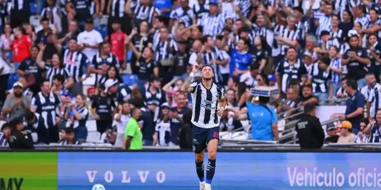 Monterrey se coloca como sublíder tras vencer al Mazatlán FC en la jornada 5 del Apertura 2025