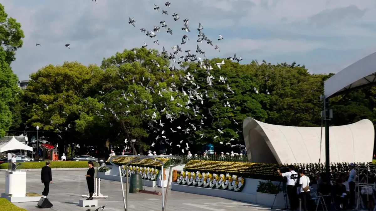 Japón Conmemora 80 Años de la Bomba Atómica en Hiroshima
