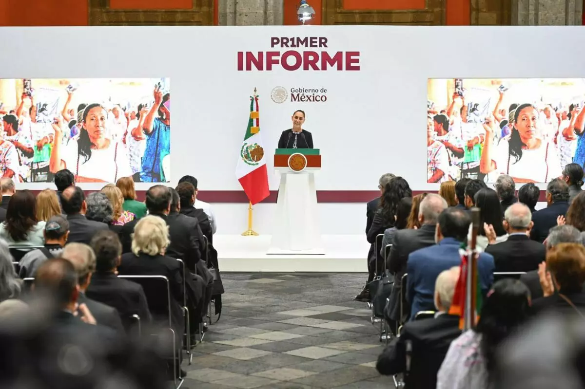 El gobernador de Tamaulipas, Américo Villarreal, presente en el Primer Informe de la presidenta Claudia Sheinbaum